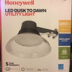 Honeywell Dust To Down Led Light
