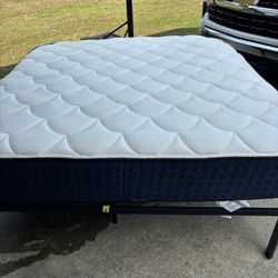 King Size Dreamcloud Mattress, Frame, And Headboard