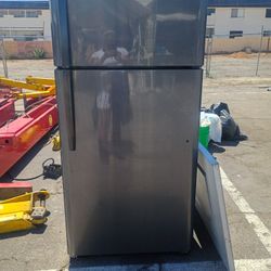Frigidaire 2.0 Cubic Feet