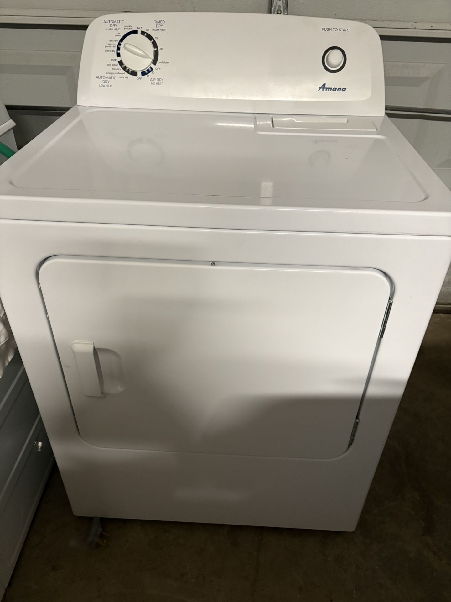 Electric Amana Dryer 
