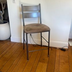 Set Of 4 Room and Board Counter High Bar Stools