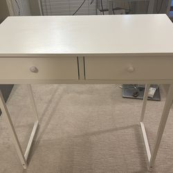 Small desk/vanity