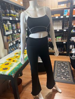 Workout set clothing Pilates black and white