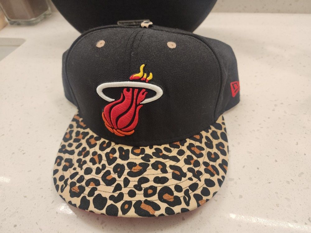 RARE Miami Heat NEW ERA Snapback Hat - Cheetah Print / RED Under Brim