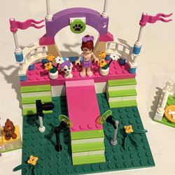 Lego Friends Heartlake Dog Show 