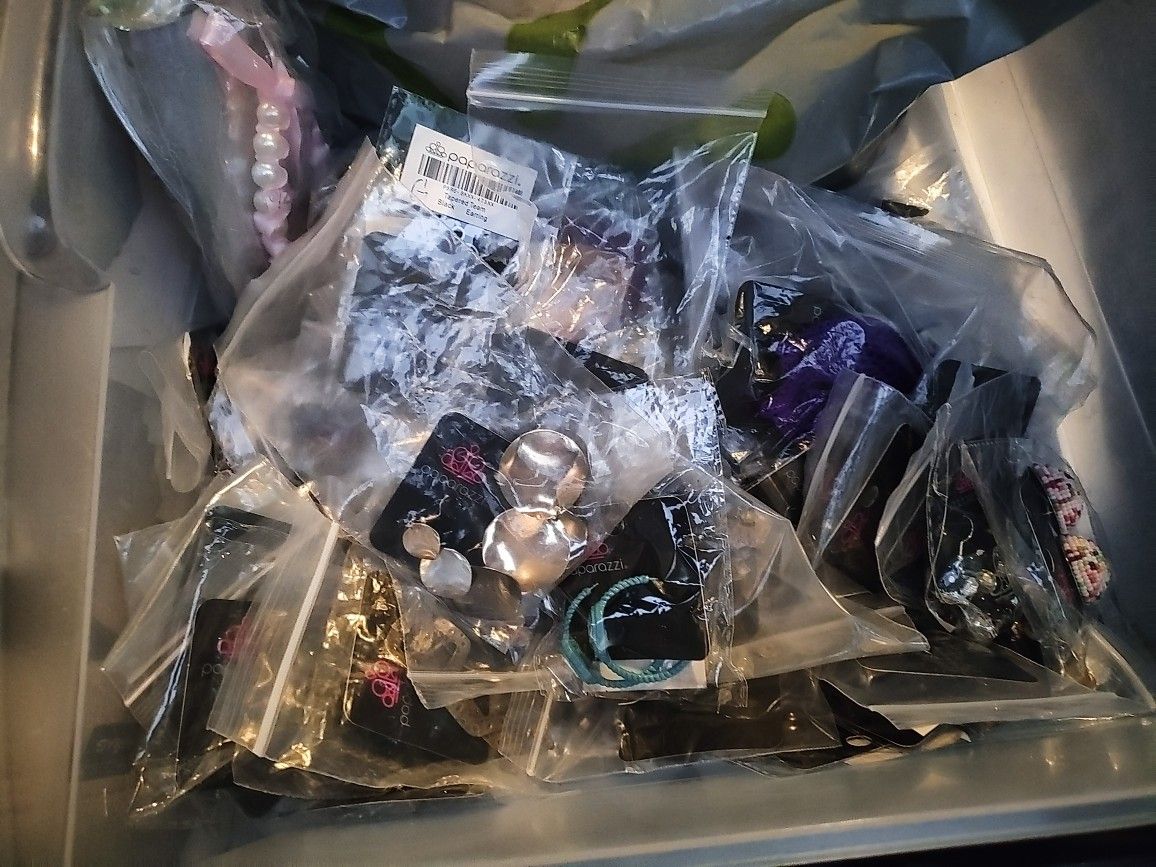 Brand New Paparazzi Necklace And Earring Set, Earrings And Bracelet 150 Pieces For $150 Or Best Offer