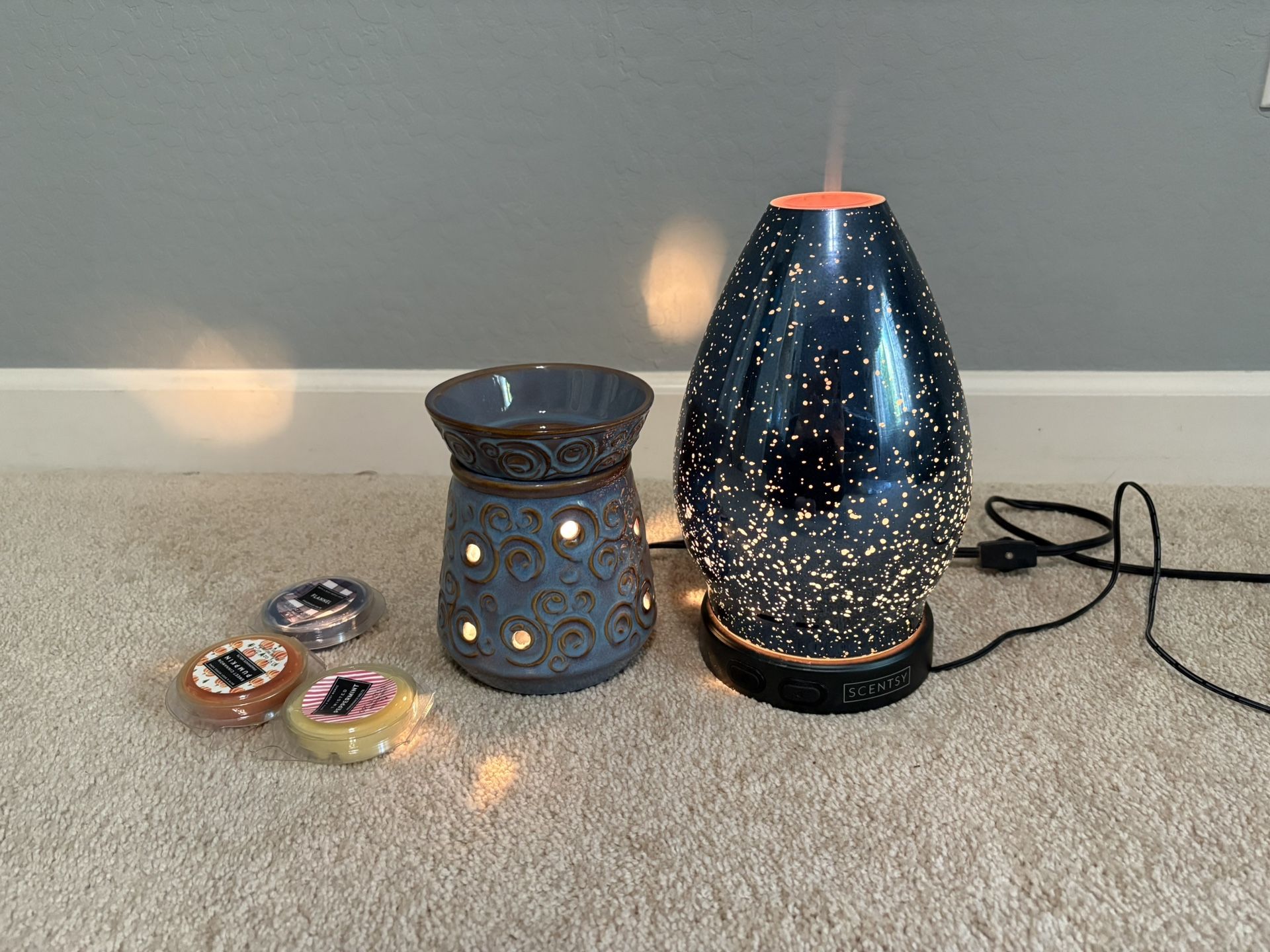 Scentsy Brand Oil Diffuser And Wax Warmer