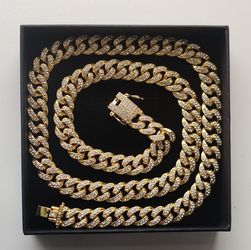 Cuban Link Gold Chain 