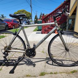 Vilano Commute Bike