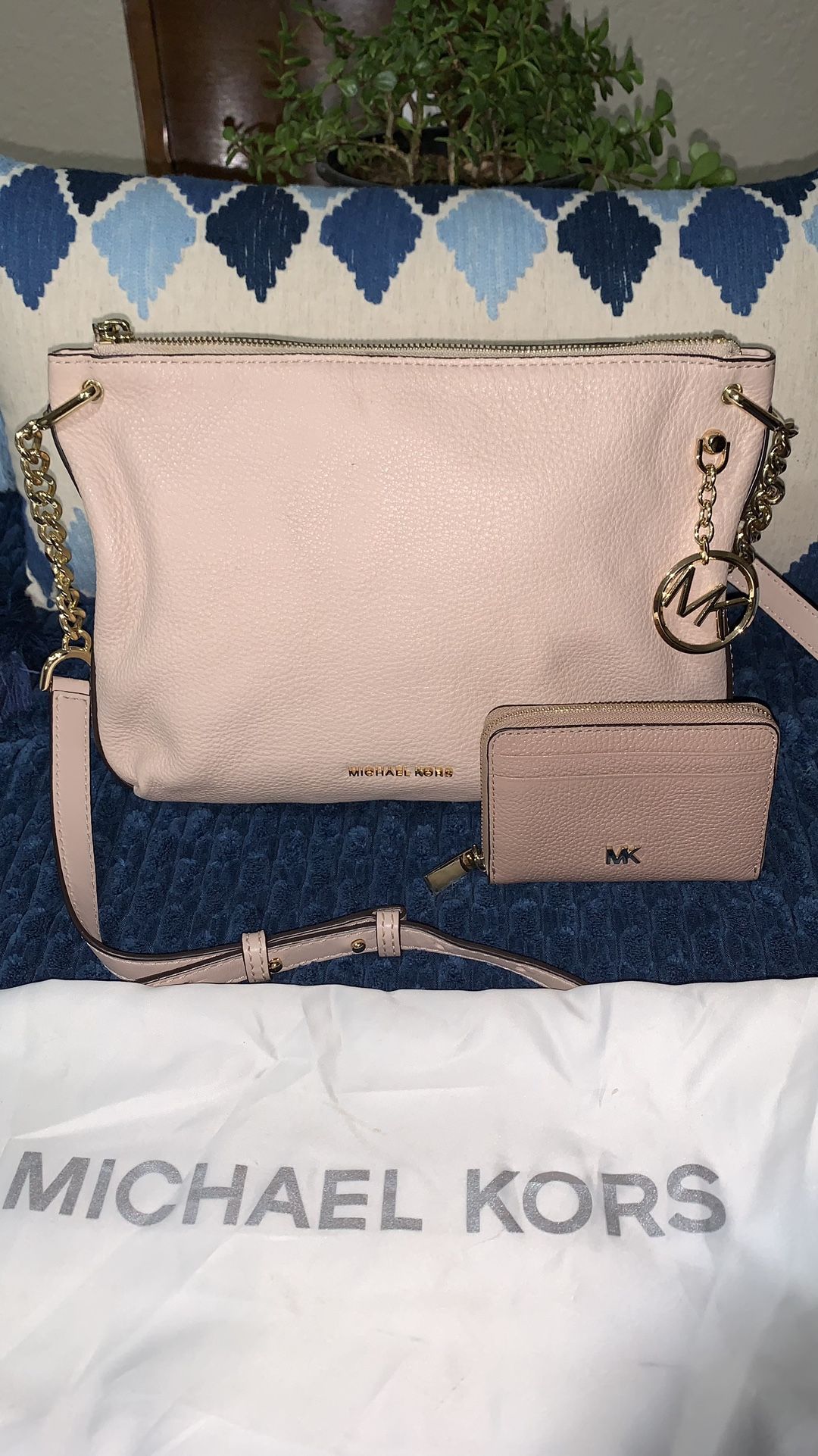 Michael Kors Leather Crossbody With Wallet