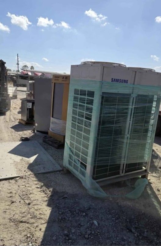 SAMSUNG MULTI-SPLIT AIR CONDITIONER/HEAT PUMP