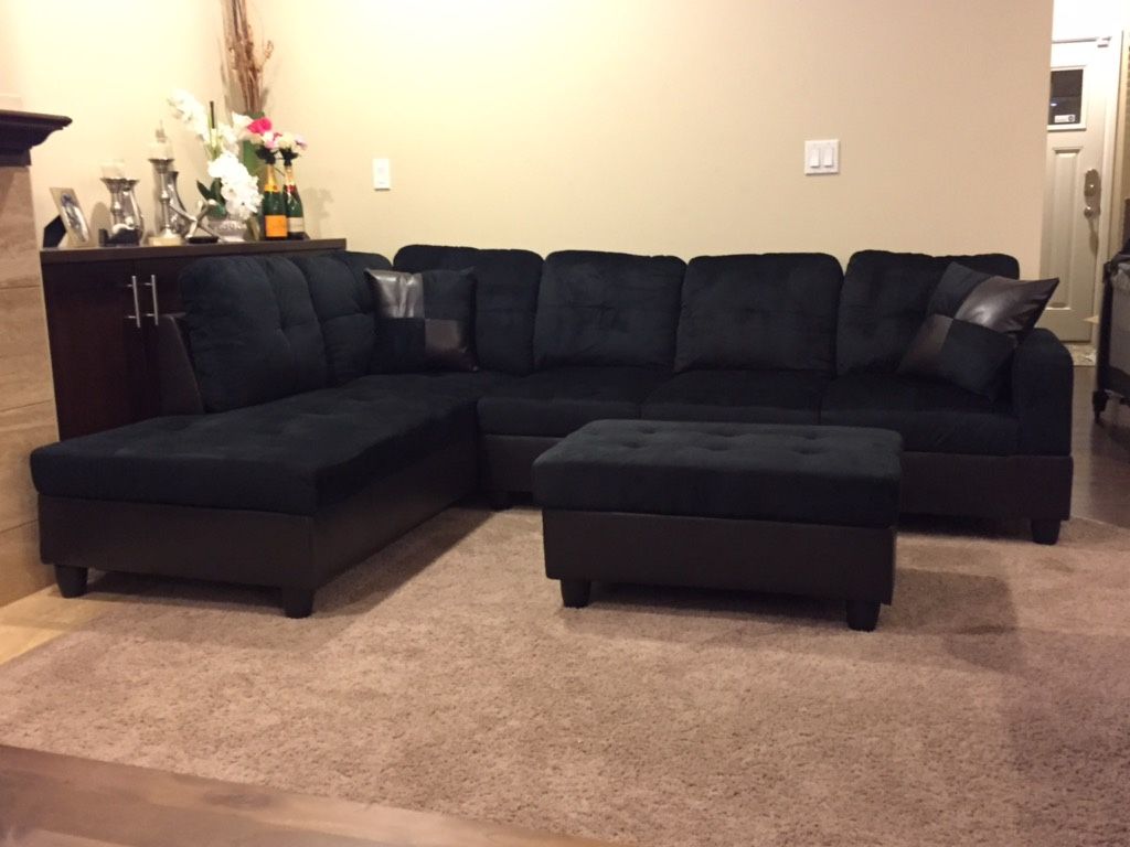 Black Microfiber Sectional Couch And Ottoman