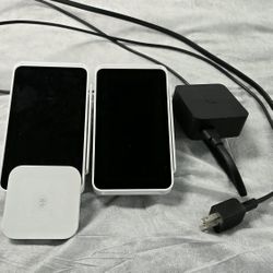 2 SQUARE ALL-IN-ONE TERMINALS & CONTACTLESS  TAP READER