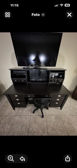 Buró, Silla Y Monitor