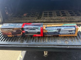 CYBERTRUCKS DIFFERENT PRICES