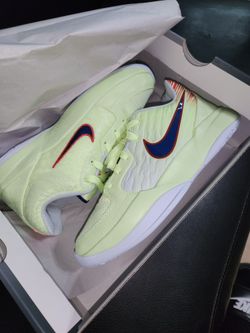 Nike ja 2 kc size 4.5y