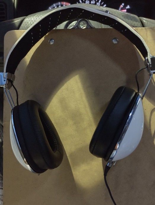 Skullcandy Roc-nation Aviators  Headphones