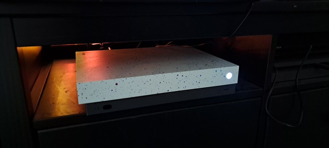 Xbox One X
