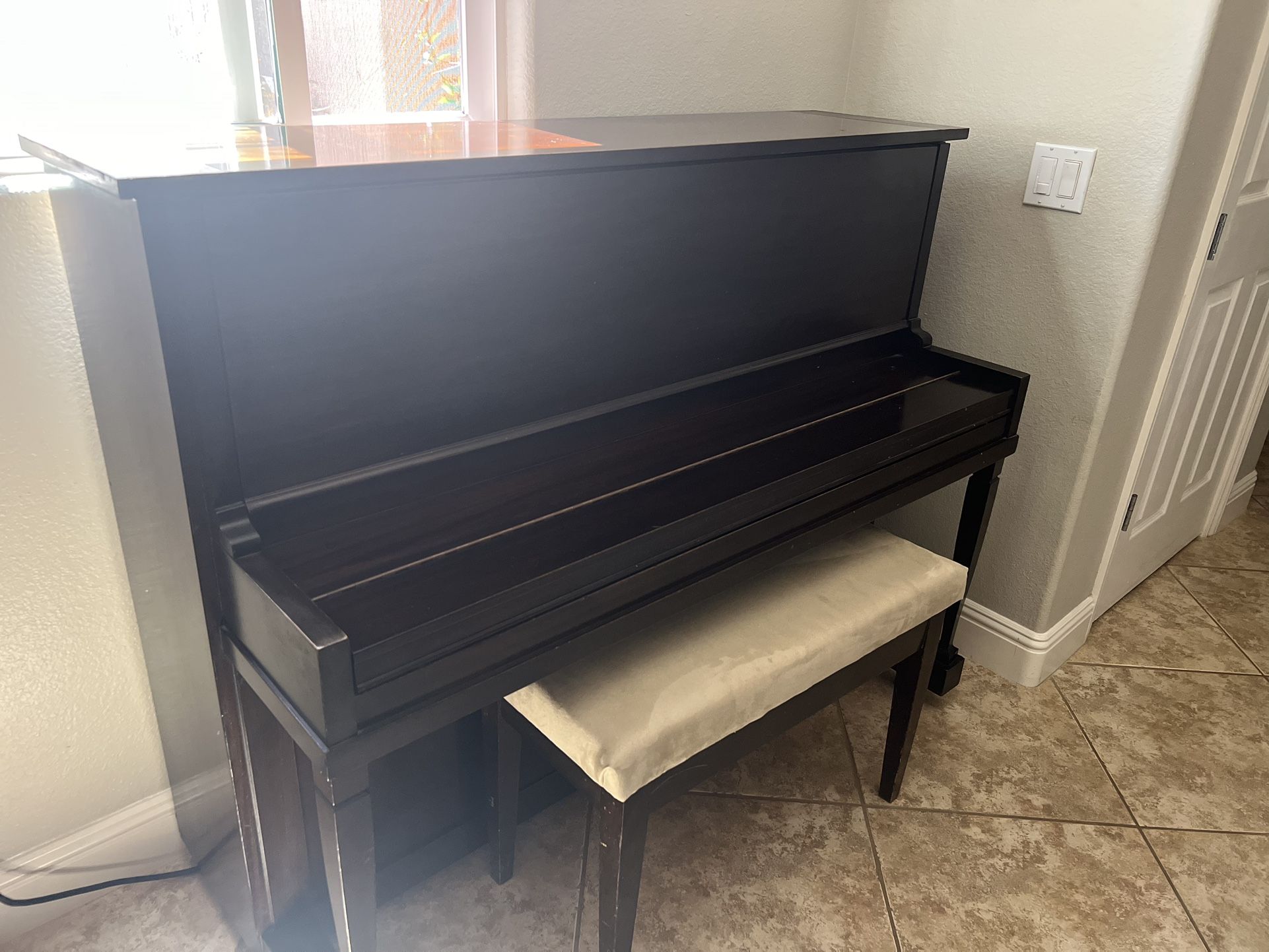 Piano For sale