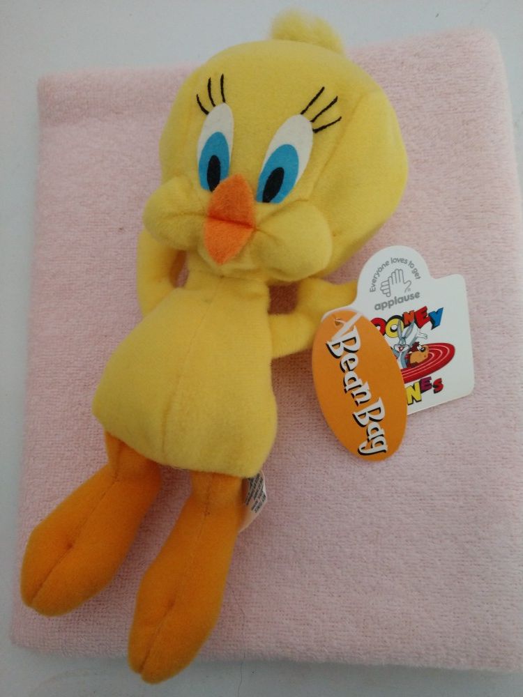 Looney Tunes Tweetie Bird bean bag