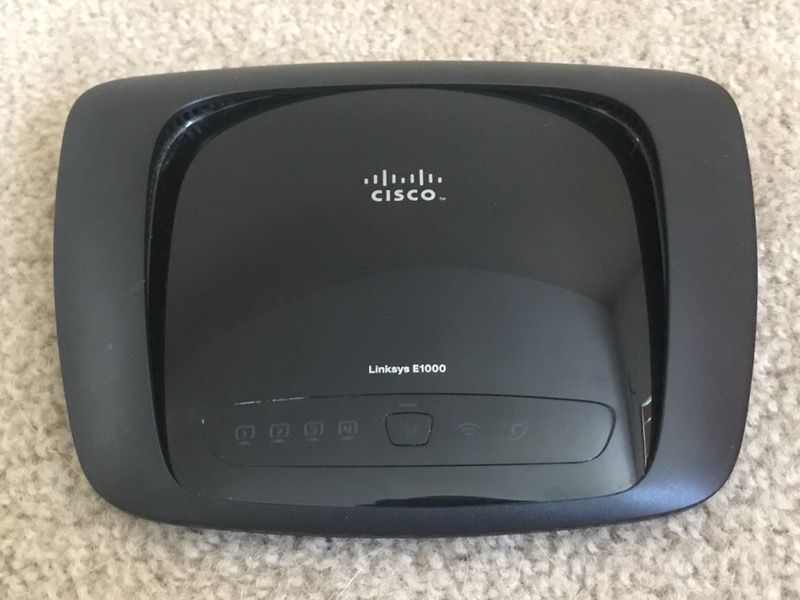 Cisco-Linksys E1000 Wireless-N Router
