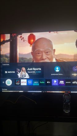Samsung Smart TV Large Screen