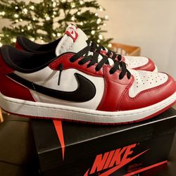 Nike Air Jordan 1 Low Chicago 