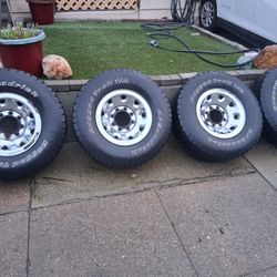 GMC TIRES/RIMS
