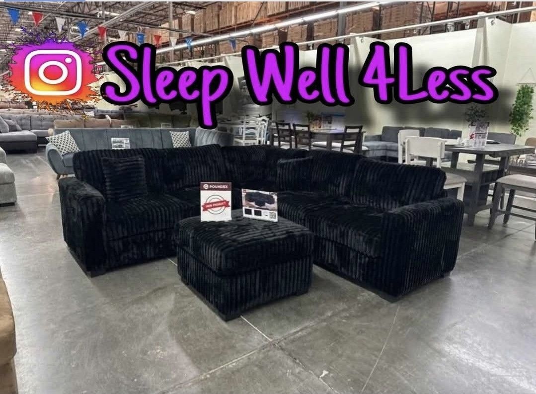 NEW  SECTIONAL SOFA 