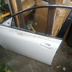 2010 Mazda 6 Drivers Side Door With Window

