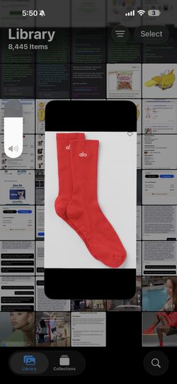 ALO Unisex half-crew Understated Socks - bright red 🧦