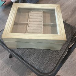 Jewellery boxes