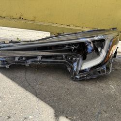 2023-2025 TOYOTA COROLLA SE XSE LH LED HEADLIGHT OEM