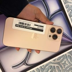 Apple iPhone 16 Pro Max Unlocked (50$down)