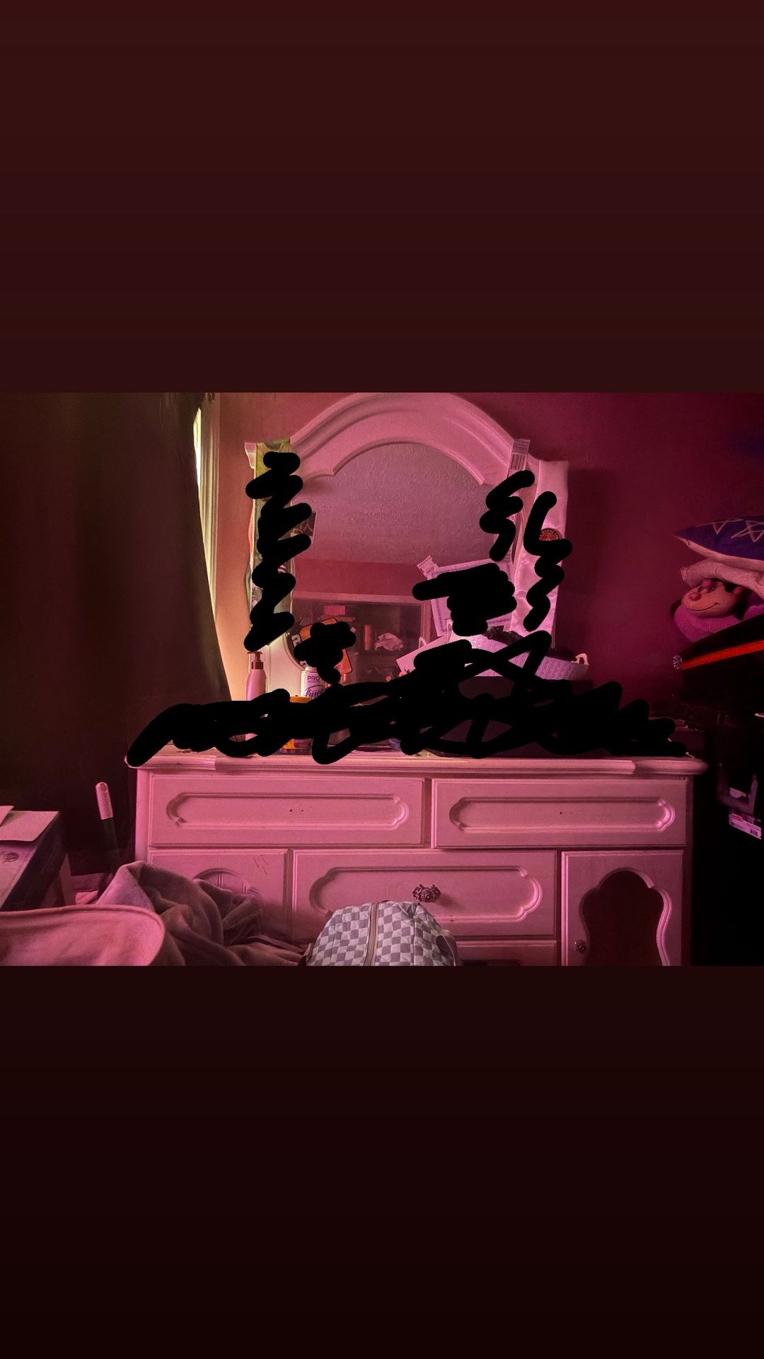 White Dresser with Mirror