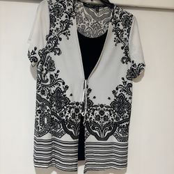 Like New Women’s Blouse