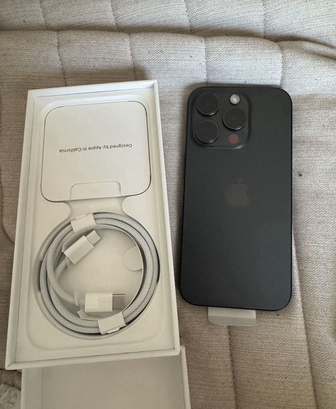 Iphone 15 Pro 256GB Unlocked U