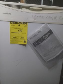 Frigidaire Dishwasher $100