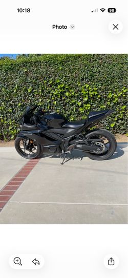Yamaha 2023 R3