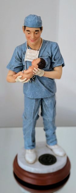 Masters Of Miracles Figurine Another Miracle, #DR94155 Doctor Statue (Excellent Condition