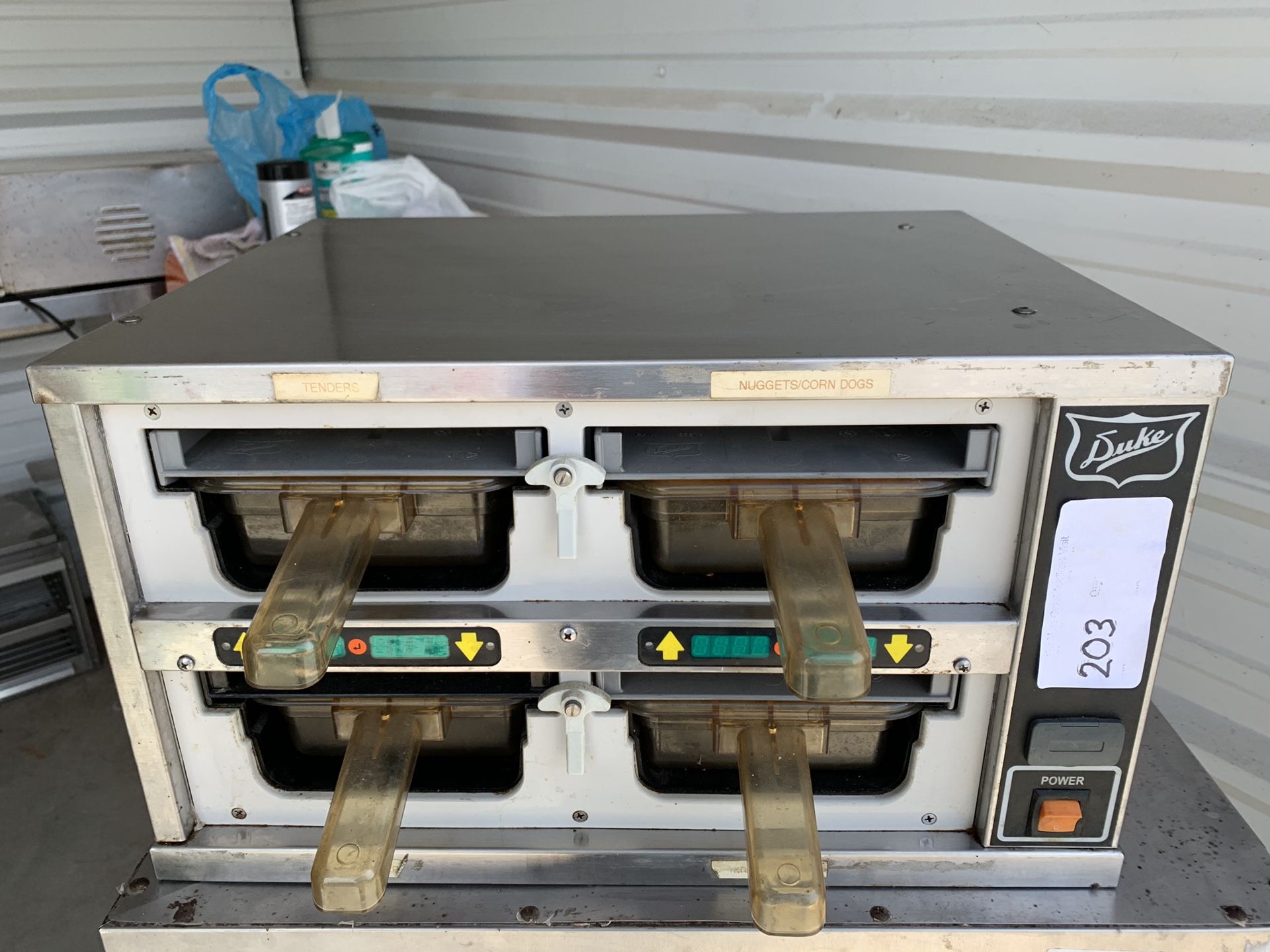 RESTAURANT EQUIPMENT Duke Product Heated Holding Cabinet w/ 4 Trays