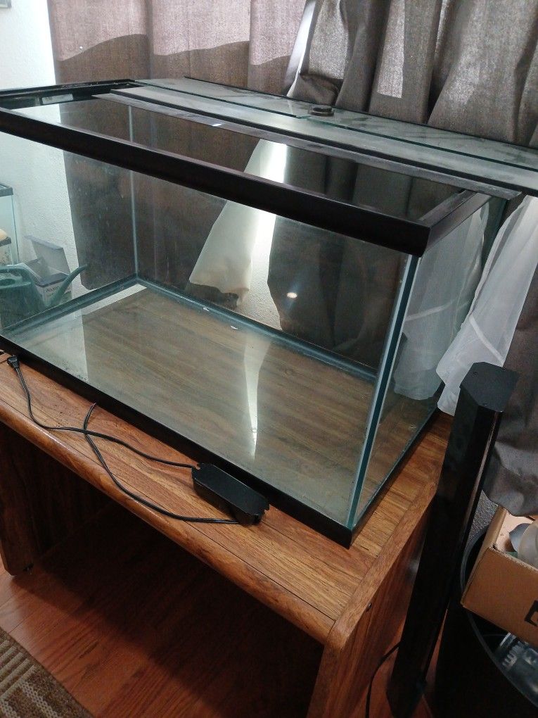40 Gallon Fish Tank 