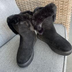 Black Winter Boots