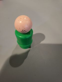 👤 Vintage Fisher-Price Little People Figure – Green Body Pink Head – Replacement Person
