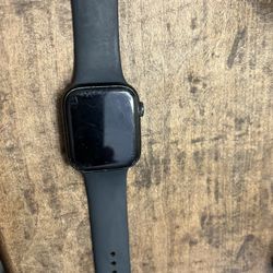 Apple Watch Series 8