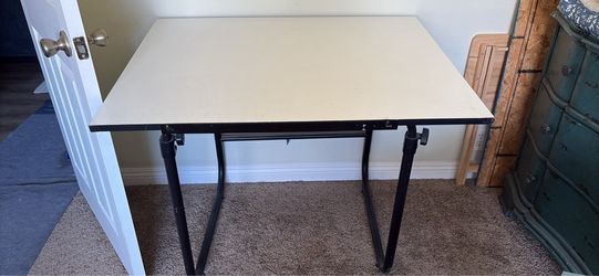 Drafting table