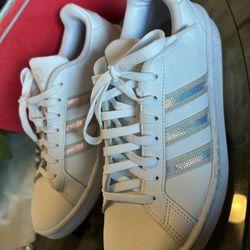 Women’s Adidas Grand Court 2.0 Tennis Shoes Size 8.5