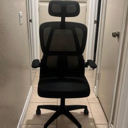 Ergonomic Office Chair 