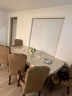 Dining Table and Chair Set