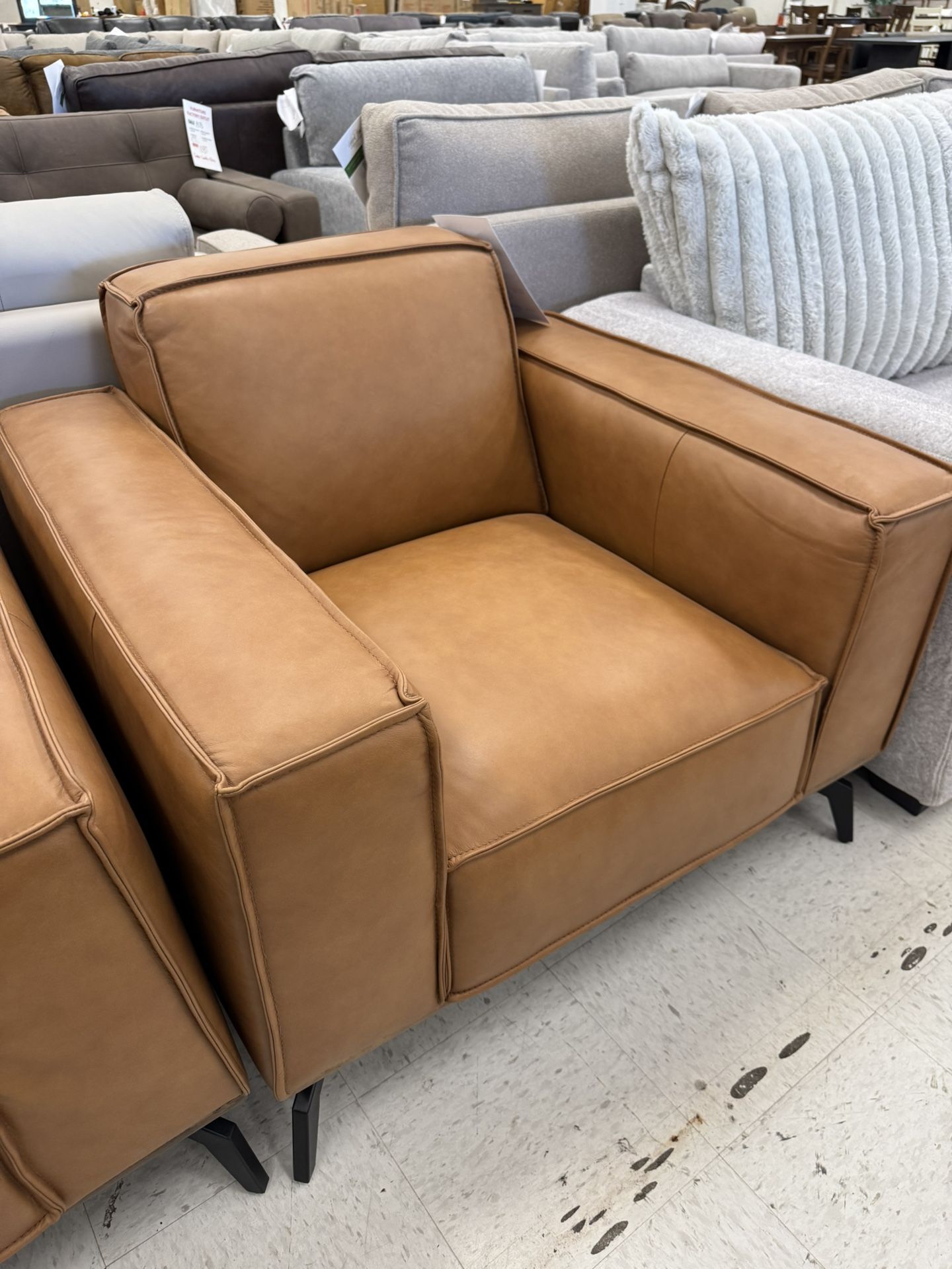 Contemporary Top Grain Leather Chair